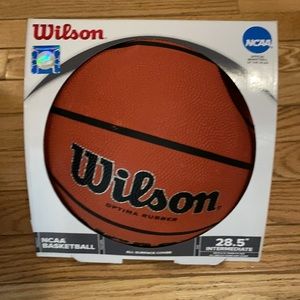 New In Box Wilson Basketball 28.5 intermediate size